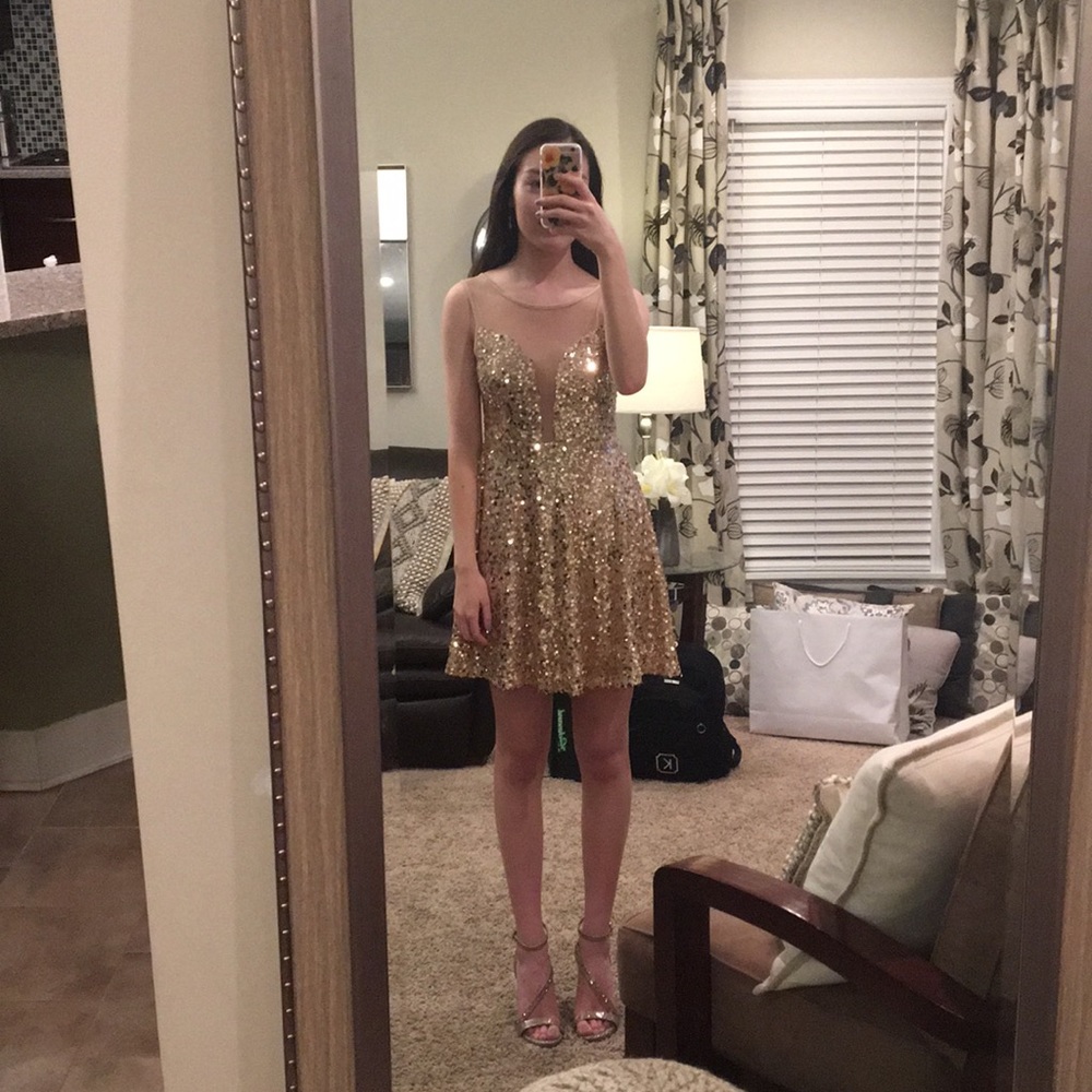 Short gold sequin dress